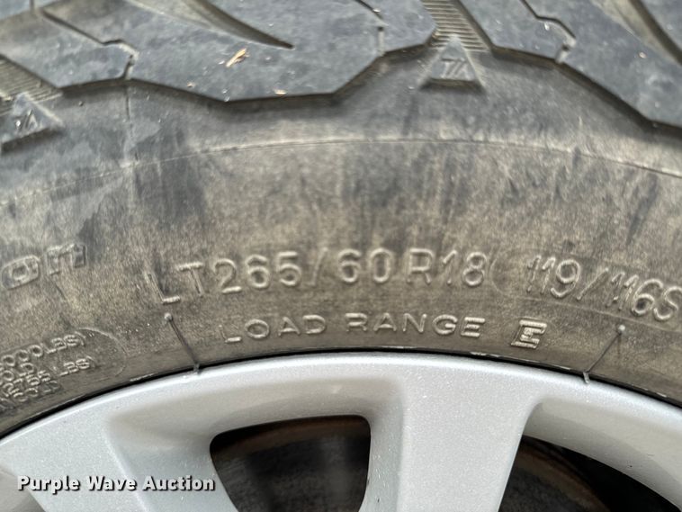 image for item ND9231 2020 Dodge Durango H4 SUV