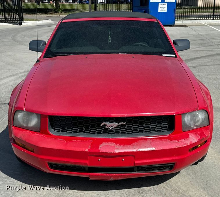 image for item ND9238 2006 Ford Mustang convertible