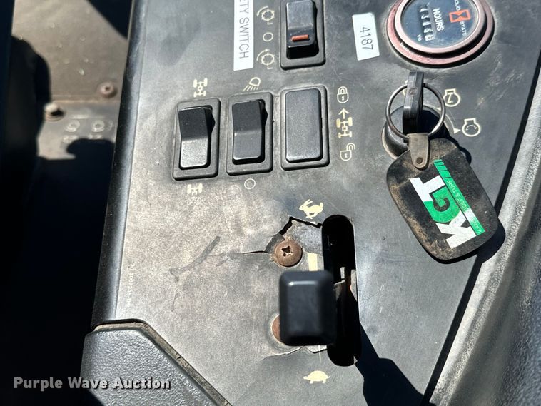 image for item NH9162 Jacobson  LF3800 reel mower