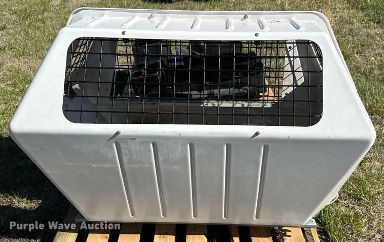 image for item NH9167 Law enforcement equipment