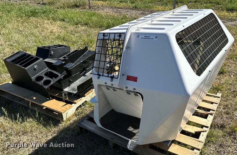 image for item NH9167 Law enforcement equipment