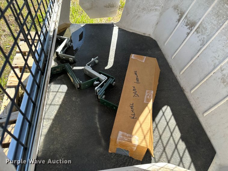 image for item NH9167 Law enforcement equipment