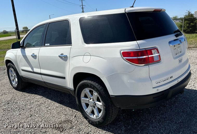 image for item NH9169 2009 Saturn Outlook XE SUV