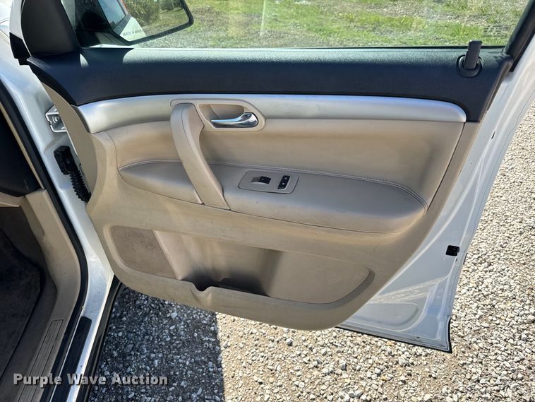 image for item NH9169 2009 Saturn Outlook XE SUV