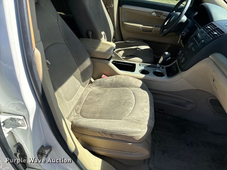 image for item NH9169 2009 Saturn Outlook XE SUV