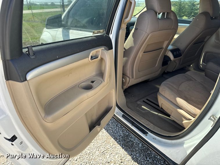 image for item NH9169 2009 Saturn Outlook XE SUV