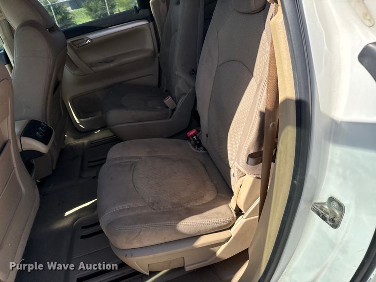 image for item NH9169 2009 Saturn Outlook XE SUV