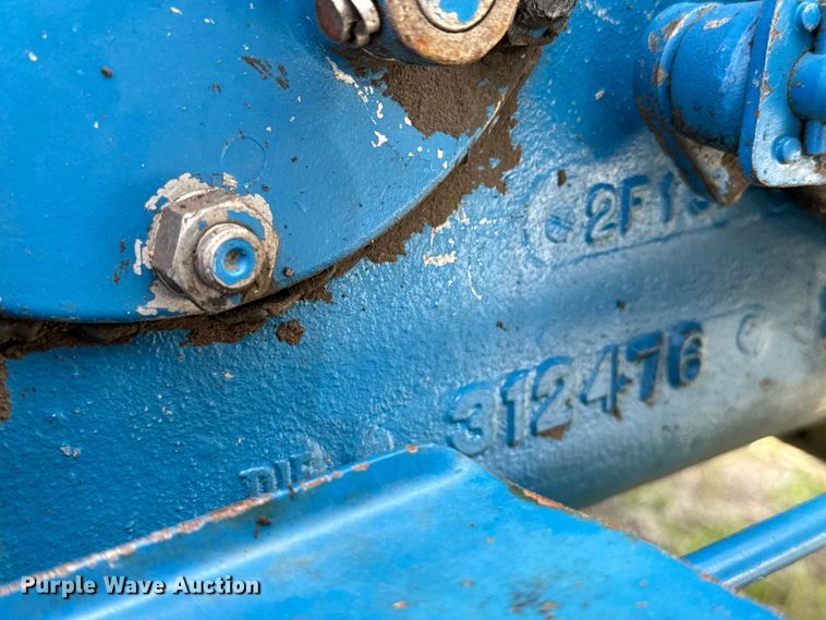 image for item NH9171 Ford 2000 tractor