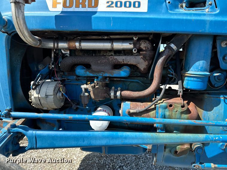 image for item NH9171 Ford 2000 tractor