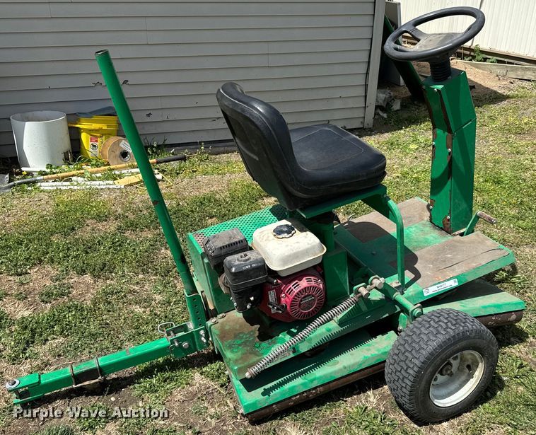 image for item NH9177 Lawn equipment