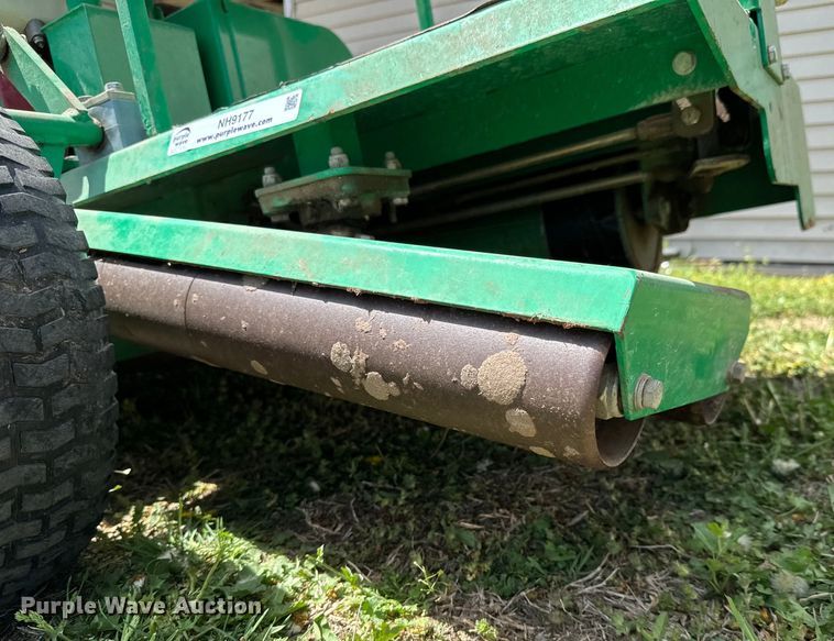 image for item NH9177 Lawn equipment