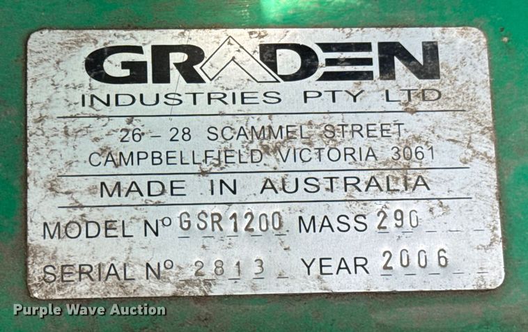 image for item NH9177 Lawn equipment