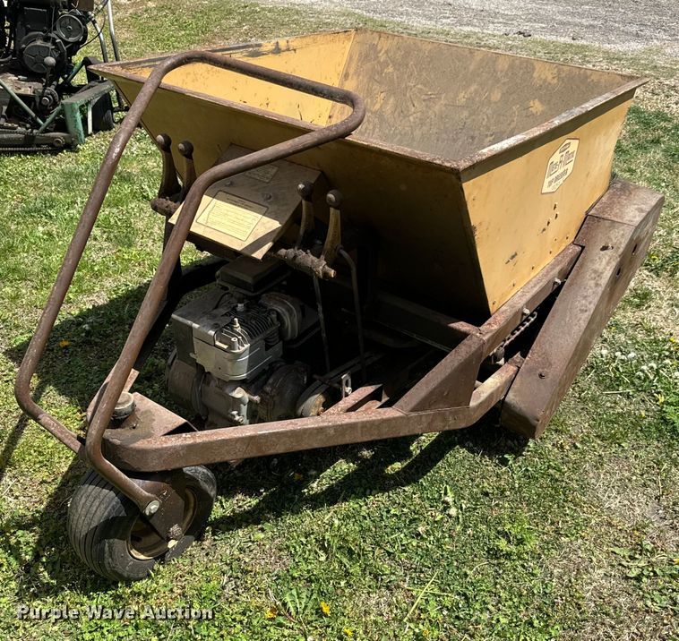 image for item NH9177 Lawn equipment