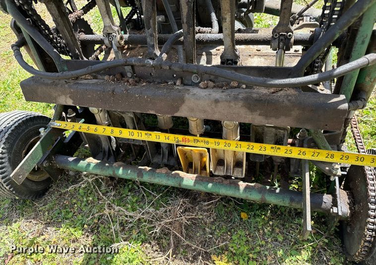 image for item NH9177 Lawn equipment