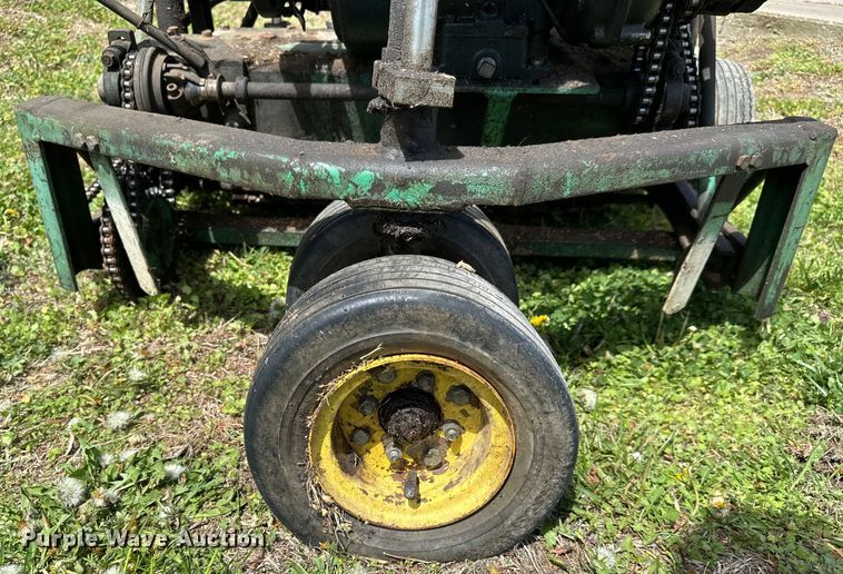 image for item NH9177 Lawn equipment