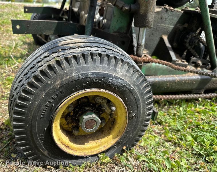image for item NH9177 Lawn equipment