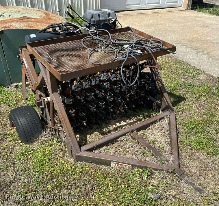 image for item NH9177 Lawn equipment