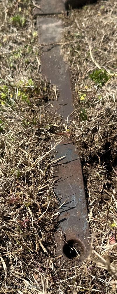 image for item NH9177 Lawn equipment