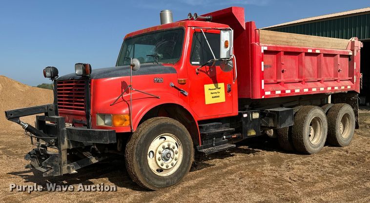 image for item NL9702 1997 International 4900 dump truck
