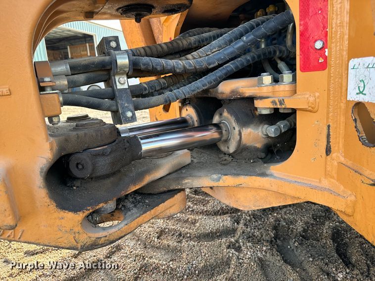 image for item NL9704 2006 Case 580 Super M Series 2 backhoe