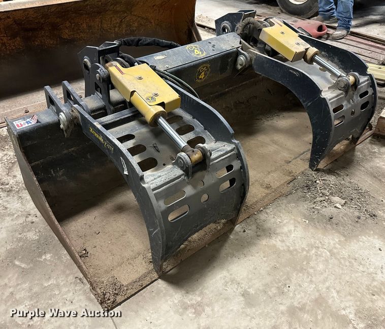 image for item NL9706 CL Construction Attachments grapple bucket