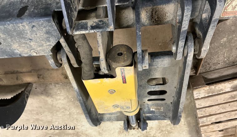 image for item NL9706 CL Construction Attachments grapple bucket