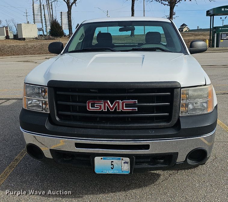 image for item NP9386 2012 GMC Sierra 1500 pickup truck