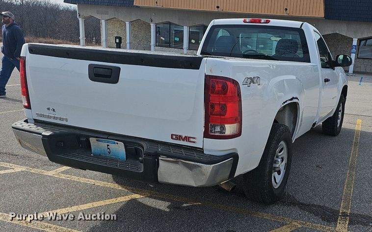 image for item NP9386 2012 GMC Sierra 1500 pickup truck