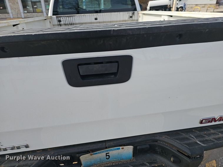 image for item NP9386 2012 GMC Sierra 1500 pickup truck