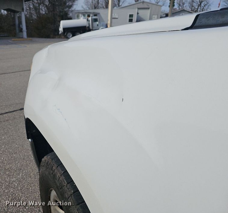 image for item NP9386 2012 GMC Sierra 1500 pickup truck