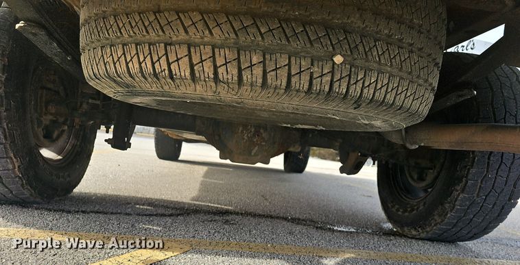 image for item NP9386 2012 GMC Sierra 1500 pickup truck