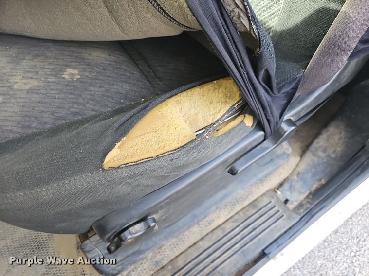 image for item NP9386 2012 GMC Sierra 1500 pickup truck