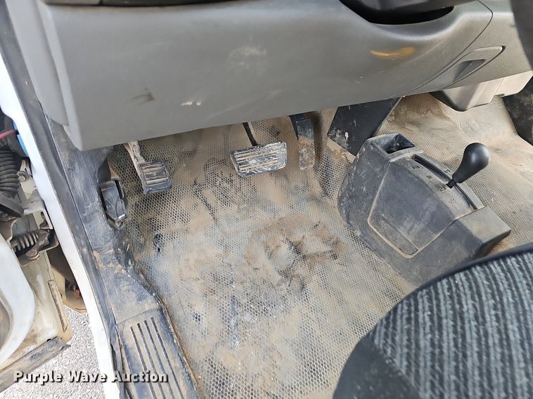 image for item NP9386 2012 GMC Sierra 1500 pickup truck