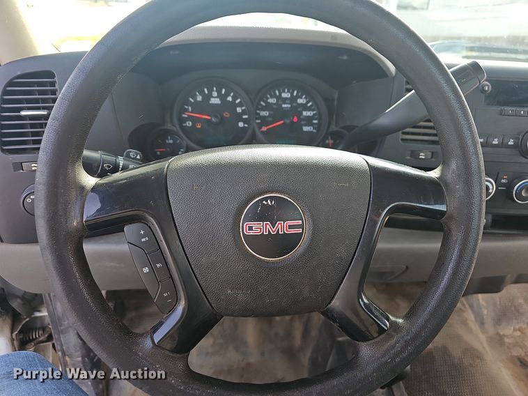 image for item NP9386 2012 GMC Sierra 1500 pickup truck