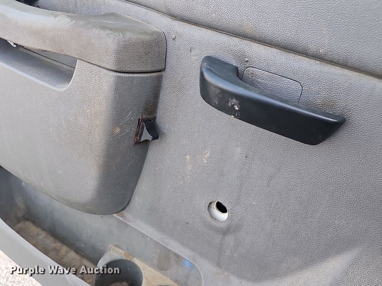 image for item NP9386 2012 GMC Sierra 1500 pickup truck