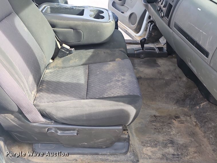 image for item NP9386 2012 GMC Sierra 1500 pickup truck