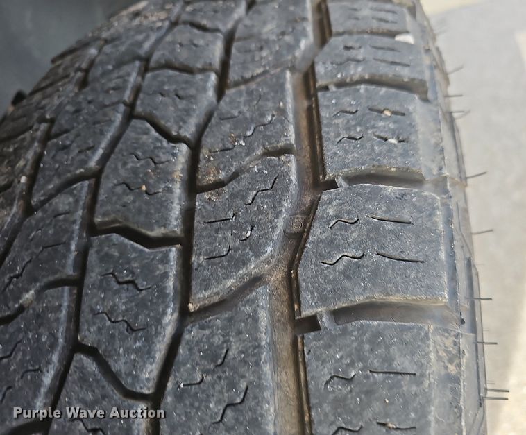 image for item NP9386 2012 GMC Sierra 1500 pickup truck