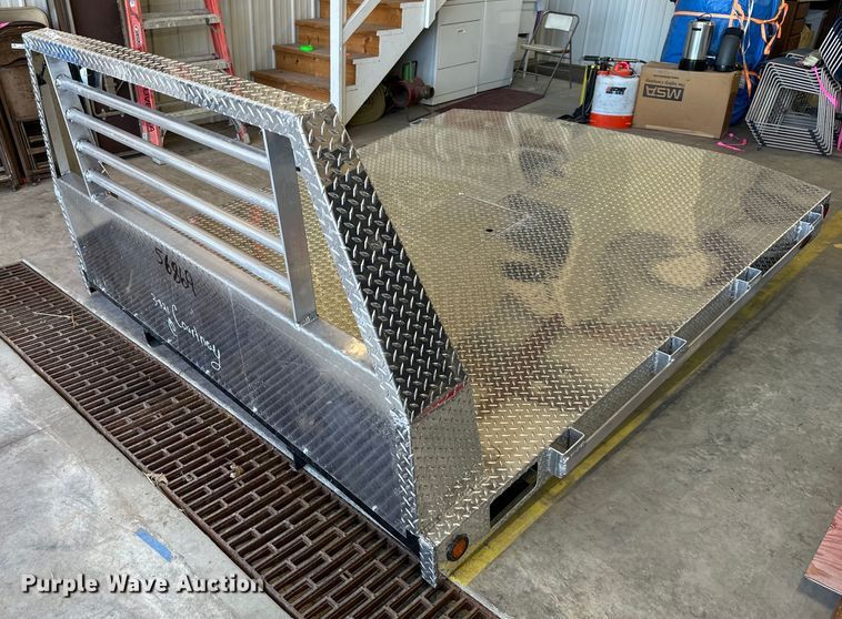 image for item NT9095 Crossfire  flatbed 