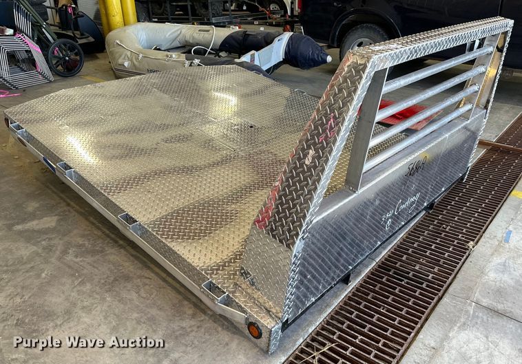 image for item NT9095 Crossfire  flatbed 