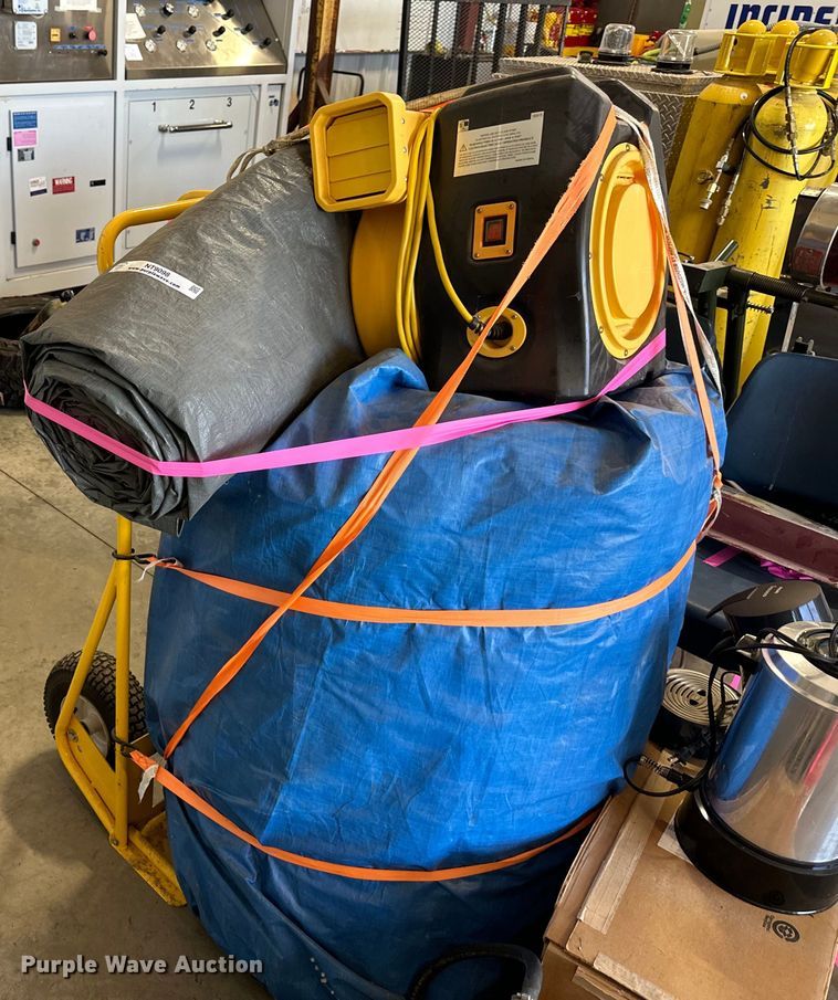 image for item NT9098 Bounce house 