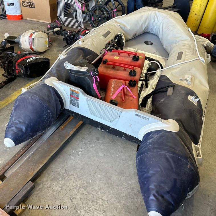 image for item NT9102 Kodiak  boat