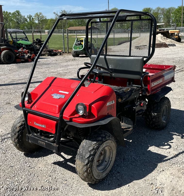 image for item NT9145 2001 Kawasaki Mule 550 utility vehicle
