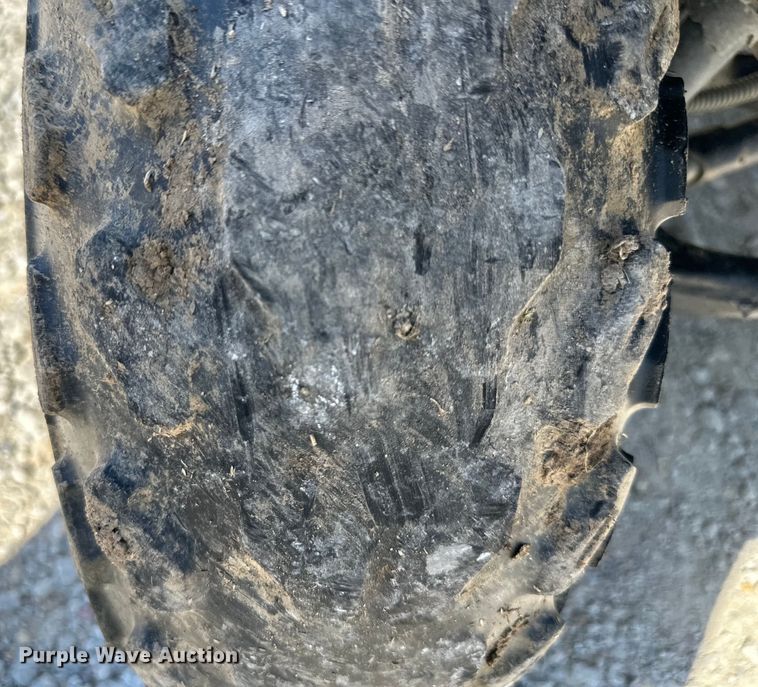 image for item NT9145 2001 Kawasaki Mule 550 utility vehicle