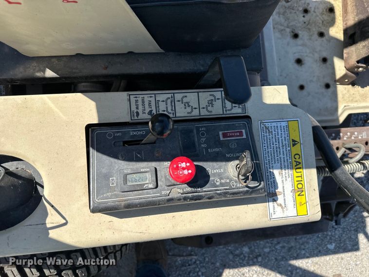 image for item NT9146 Grasshopper 223 ZTR lawn mower