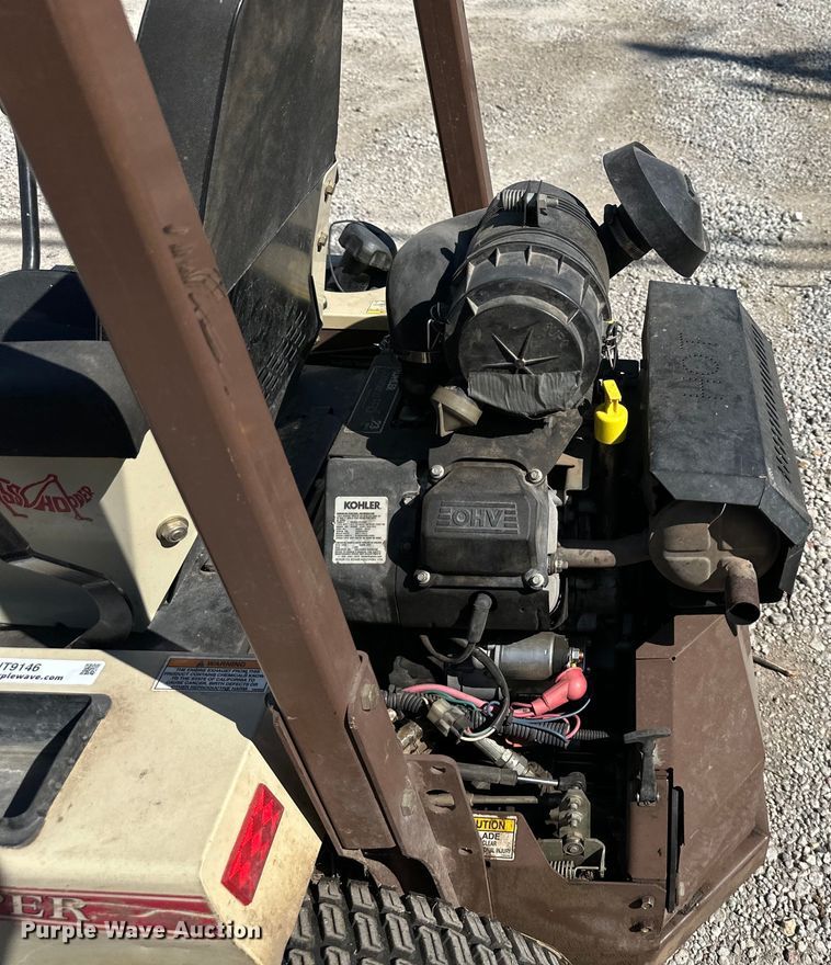 image for item NT9146 Grasshopper 223 ZTR lawn mower