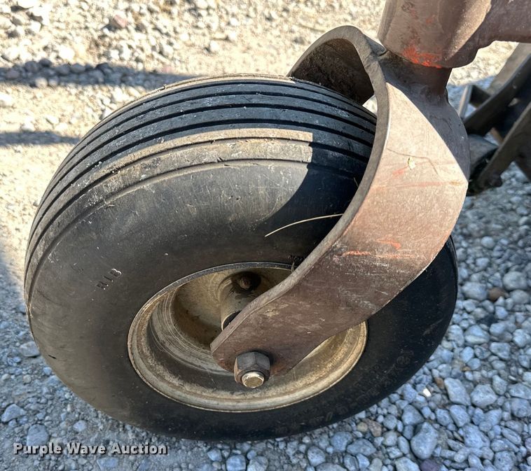 image for item NT9146 Grasshopper 223 ZTR lawn mower