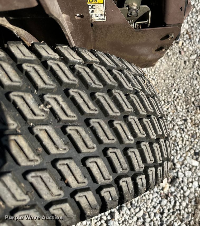 image for item NT9146 Grasshopper 223 ZTR lawn mower