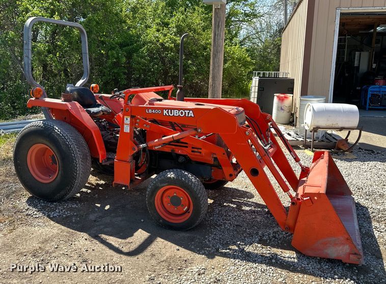image for item NT9147 Kubota  L2350 MFWD tractor