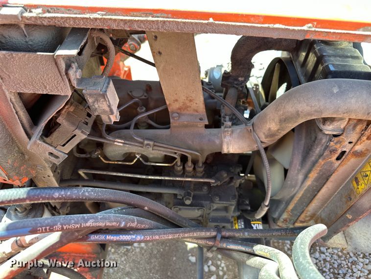 image for item NT9147 Kubota  L2350 MFWD tractor