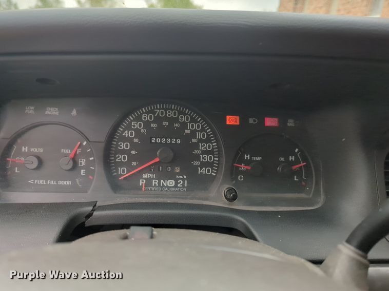 image for item NZ9619 2005 Ford Crown Victoria Police Interceptor 